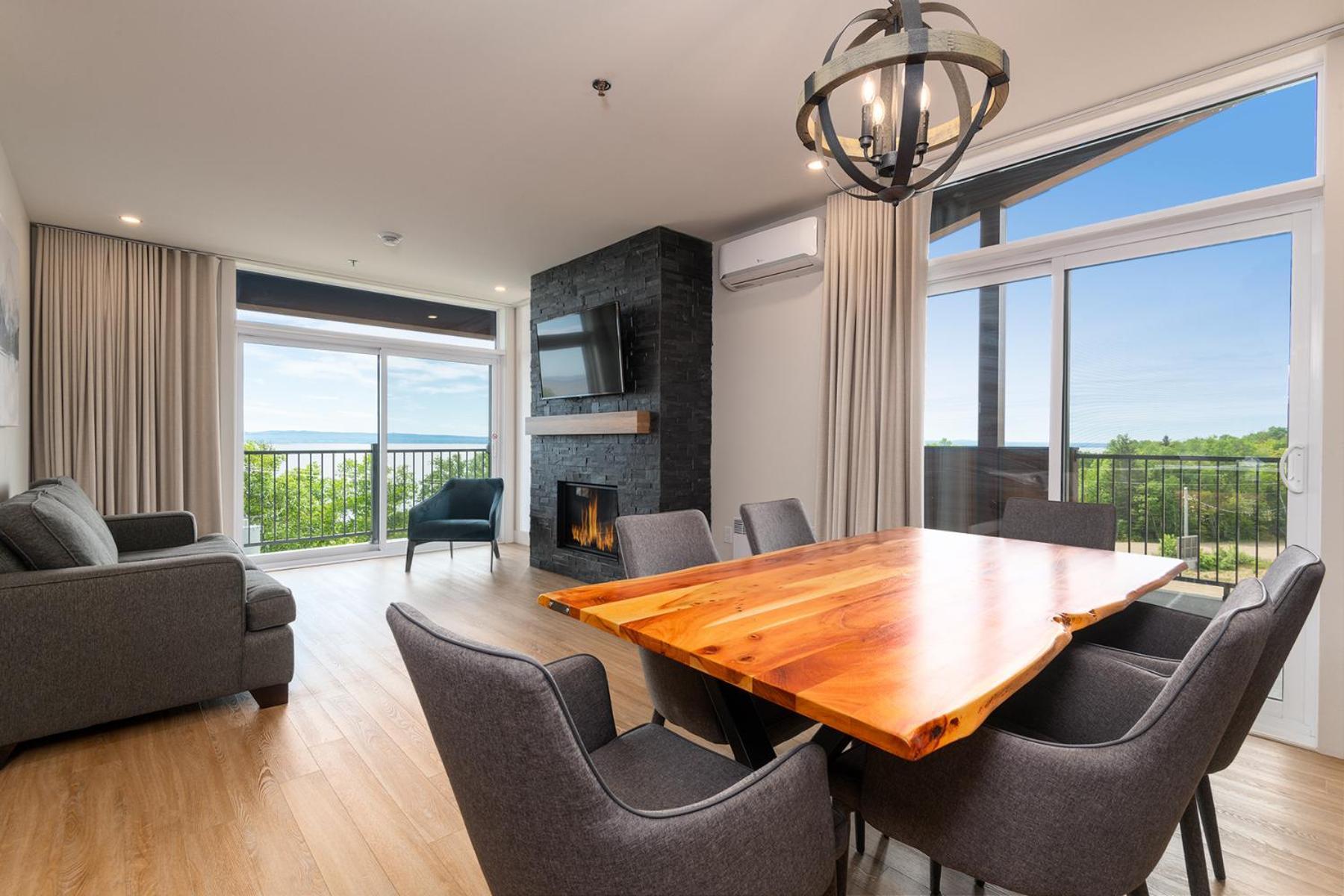 Les Appartements Du Massif De Charlevoix Petite-Riviere-Saint-Francois Zewnętrze zdjęcie